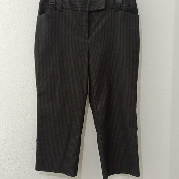 Apt 9 stretch Ava Women's Capri pants Size 10 - Picture 2 of 8
